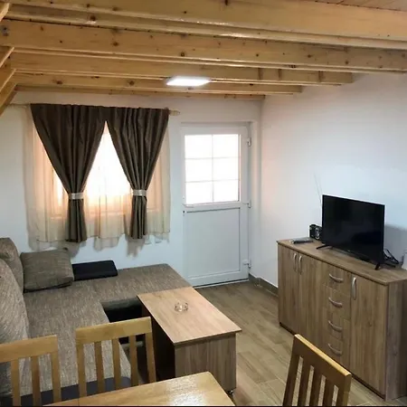 Planinska Kuca Andjela 1 - Sauna بيت للعطل *