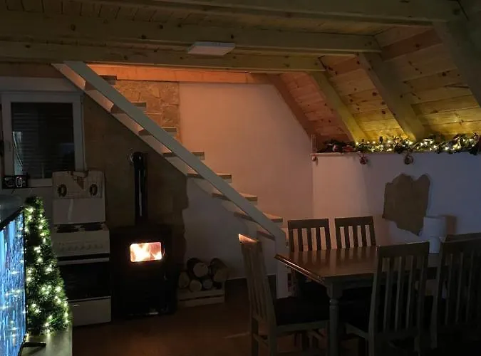 Planinska Kuca Andjela 1 - Sauna بيت للعطل